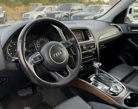 Белый Ауди Ку 5, объемом двигателя 2 л и пробегом 261 тыс. км за 14999 $, фото 16 на Automoto.ua