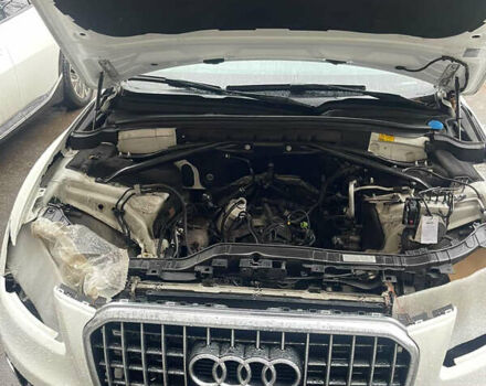 Белый Ауди Ку 5, объемом двигателя 1.98 л и пробегом 175 тыс. км за 8900 $, фото 13 на Automoto.ua