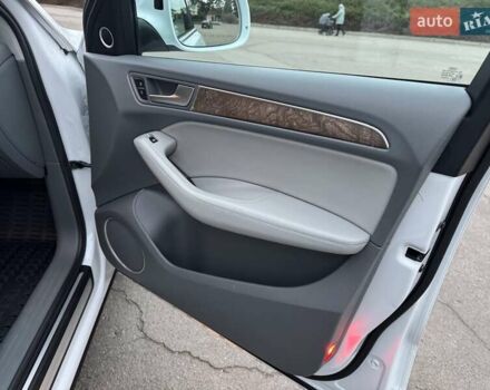 Белый Ауди Ку 5, объемом двигателя 3 л и пробегом 161 тыс. км за 14700 $, фото 19 на Automoto.ua