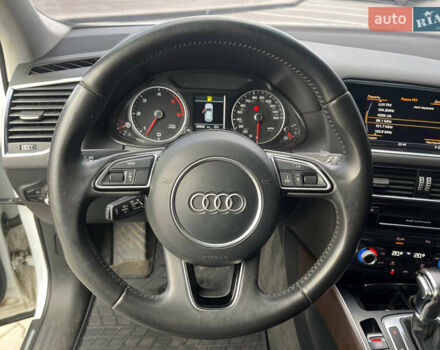 Белый Ауди Ку 5, объемом двигателя 3 л и пробегом 209 тыс. км за 21000 $, фото 28 на Automoto.ua