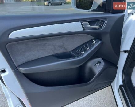 Белый Ауди Ку 5, объемом двигателя 1.97 л и пробегом 254 тыс. км за 18800 $, фото 72 на Automoto.ua