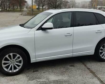 Белый Ауди Ку 5, объемом двигателя 2 л и пробегом 195 тыс. км за 13500 $, фото 1 на Automoto.ua