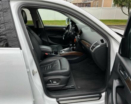 Белый Ауди Ку 5, объемом двигателя 2 л и пробегом 85 тыс. км за 10500 $, фото 9 на Automoto.ua