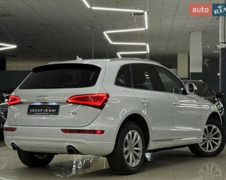 Белый Ауди Ку 5, объемом двигателя 2 л и пробегом 196 тыс. км за 15999 $, фото 8 на Automoto.ua