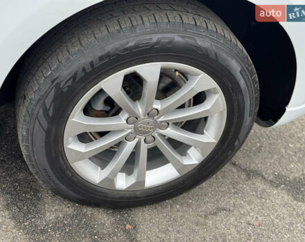 Белый Ауди Ку 5, объемом двигателя 2 л и пробегом 207 тыс. км за 13700 $, фото 24 на Automoto.ua