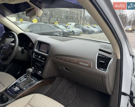 Білий Ауді Ку 5, об'ємом двигуна 1.98 л та пробігом 199 тис. км за 14900 $, фото 65 на Automoto.ua