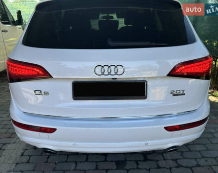 Белый Ауди Ку 5, объемом двигателя 1.98 л и пробегом 240 тыс. км за 15800 $, фото 2 на Automoto.ua