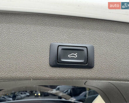 Білий Ауді Ку 5, об'ємом двигуна 1.98 л та пробігом 199 тис. км за 14900 $, фото 39 на Automoto.ua