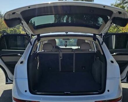 Белый Ауди Ку 5, объемом двигателя 1.98 л и пробегом 150 тыс. км за 16000 $, фото 21 на Automoto.ua