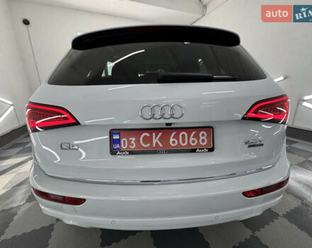 Белый Ауди Ку 5, объемом двигателя 2 л и пробегом 192 тыс. км за 14999 $, фото 149 на Automoto.ua