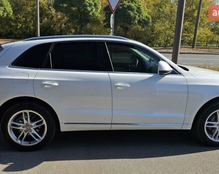 Белый Ауди Ку 5, объемом двигателя 1.98 л и пробегом 150 тыс. км за 16000 $, фото 10 на Automoto.ua