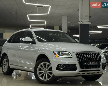 Белый Ауди Ку 5, объемом двигателя 2 л и пробегом 196 тыс. км за 15999 $, фото 4 на Automoto.ua