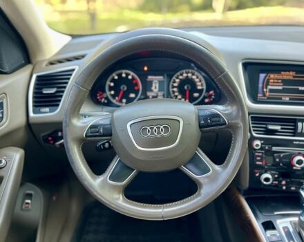 Белый Ауди Ку 5, объемом двигателя 2 л и пробегом 197 тыс. км за 12900 $, фото 17 на Automoto.ua