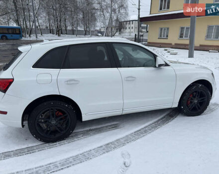 Белый Ауди Ку 5, объемом двигателя 2 л и пробегом 150 тыс. км за 17000 $, фото 4 на Automoto.ua