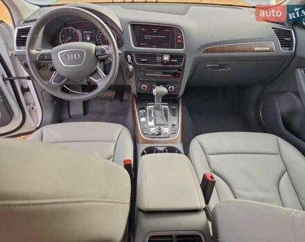 Белый Ауди Ку 5, объемом двигателя 1.98 л и пробегом 89 тыс. км за 2050 $, фото 7 на Automoto.ua