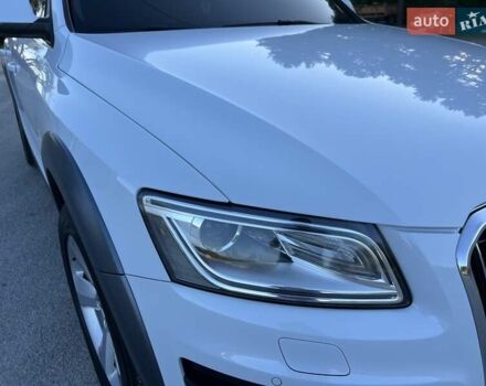 Белый Ауди Ку 5, объемом двигателя 1.97 л и пробегом 254 тыс. км за 18800 $, фото 63 на Automoto.ua