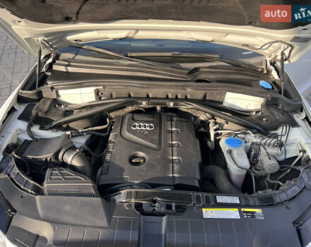 Білий Ауді Ку 5, об'ємом двигуна 1.98 л та пробігом 159 тис. км за 14490 $, фото 51 на Automoto.ua