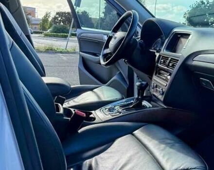 Білий Ауді Ку 5, об'ємом двигуна 1.98 л та пробігом 161 тис. км за 18500 $, фото 16 на Automoto.ua