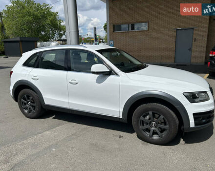 Білий Ауді Ку 5, об'ємом двигуна 1.97 л та пробігом 154 тис. км за 22900 $, фото 7 на Automoto.ua