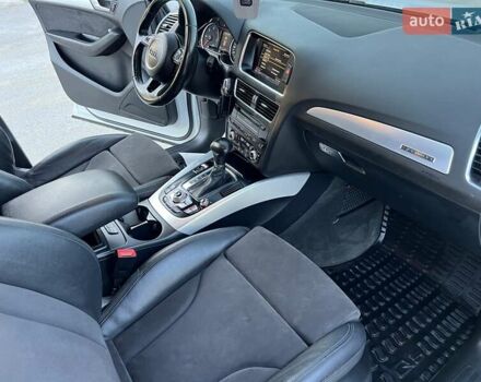 Белый Ауди Ку 5, объемом двигателя 1.97 л и пробегом 254 тыс. км за 18800 $, фото 100 на Automoto.ua