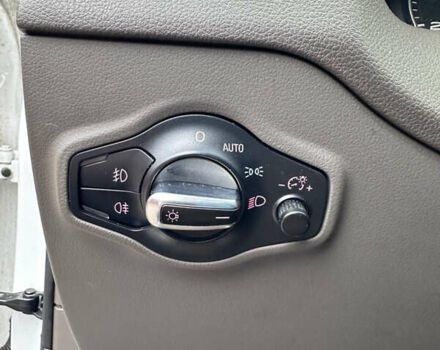 Белый Ауди Ку 5, объемом двигателя 1.98 л и пробегом 196 тыс. км за 8999 $, фото 15 на Automoto.ua