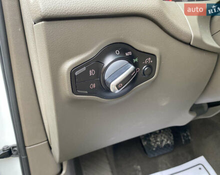 Белый Ауди Ку 5, объемом двигателя 0 л и пробегом 93 тыс. км за 15950 $, фото 28 на Automoto.ua