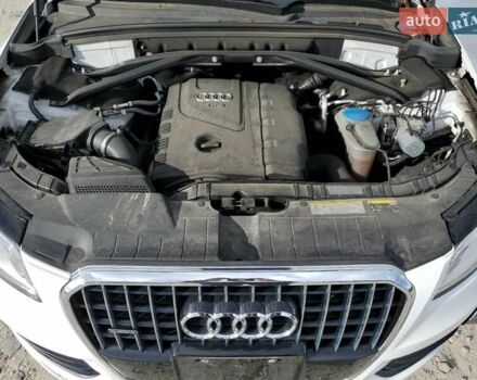 Білий Ауді Ку 5, об'ємом двигуна 1.98 л та пробігом 52 тис. км за 3100 $, фото 11 на Automoto.ua