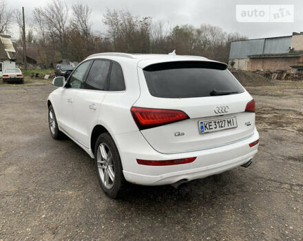 Белый Ауди Ку 5, объемом двигателя 1.98 л и пробегом 140 тыс. км за 18000 $, фото 13 на Automoto.ua