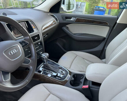 Белый Ауди Ку 5, объемом двигателя 2 л и пробегом 156 тыс. км за 14650 $, фото 41 на Automoto.ua