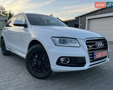 Белый Ауди Ку 5, объемом двигателя 2 л и пробегом 156 тыс. км за 14650 $, фото 16 на Automoto.ua