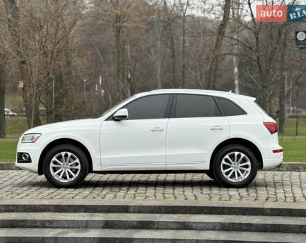 Белый Ауди Ку 5, объемом двигателя 1.98 л и пробегом 229 тыс. км за 15000 $, фото 8 на Automoto.ua