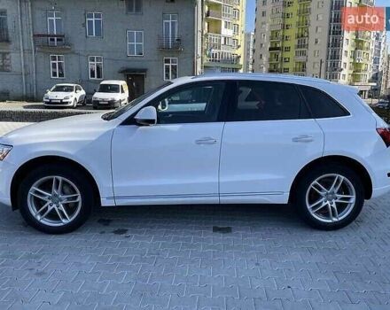 Белый Ауди Ку 5, объемом двигателя 1.98 л и пробегом 113 тыс. км за 17900 $, фото 3 на Automoto.ua