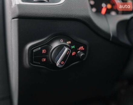 Белый Ауди Ку 5, объемом двигателя 1.98 л и пробегом 170 тыс. км за 14600 $, фото 44 на Automoto.ua