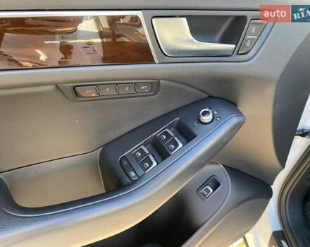 Белый Ауди Ку 5, объемом двигателя 1.98 л и пробегом 107 тыс. км за 15500 $, фото 11 на Automoto.ua