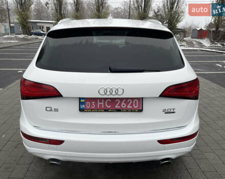 Білий Ауді Ку 5, об'ємом двигуна 2 л та пробігом 250 тис. км за 13999 $, фото 1 на Automoto.ua