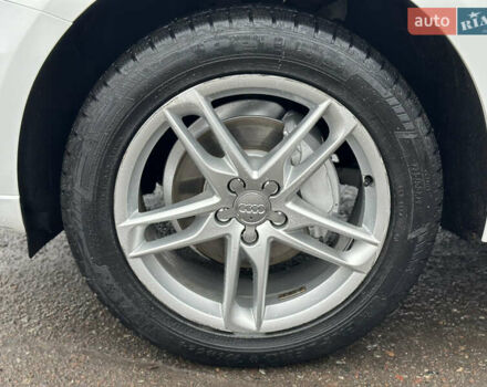 Білий Ауді Ку 5, об'ємом двигуна 2 л та пробігом 200 тис. км за 14990 $, фото 8 на Automoto.ua