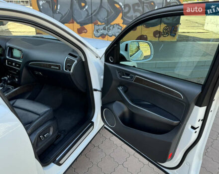 Белый Ауди Ку 5, объемом двигателя 1.98 л и пробегом 229 тыс. км за 16000 $, фото 15 на Automoto.ua