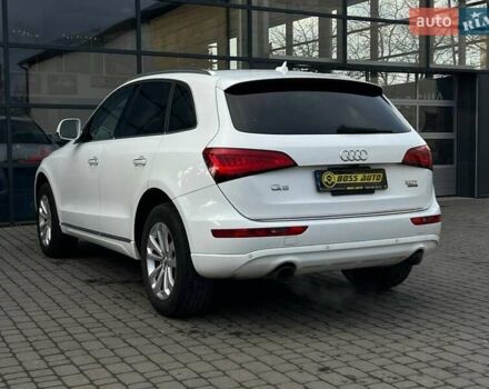 Белый Ауди Ку 5, объемом двигателя 1.98 л и пробегом 148 тыс. км за 17000 $, фото 4 на Automoto.ua