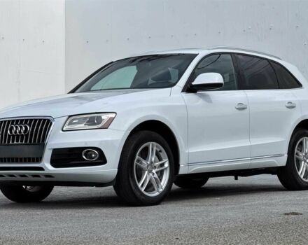 Белый Ауди Ку 5, объемом двигателя 3 л и пробегом 70 тыс. км за 3700 $, фото 1 на Automoto.ua