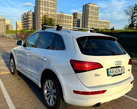 Білий Ауді Ку 5, об'ємом двигуна 2 л та пробігом 124 тис. км за 18499 $, фото 4 на Automoto.ua