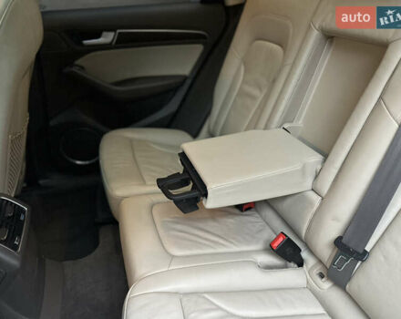 Белый Ауди Ку 5, объемом двигателя 2 л и пробегом 155 тыс. км за 24500 $, фото 30 на Automoto.ua