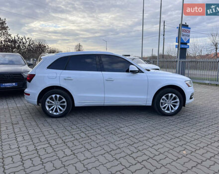 Белый Ауди Ку 5, объемом двигателя 2 л и пробегом 212 тыс. км за 14990 $, фото 1 на Automoto.ua