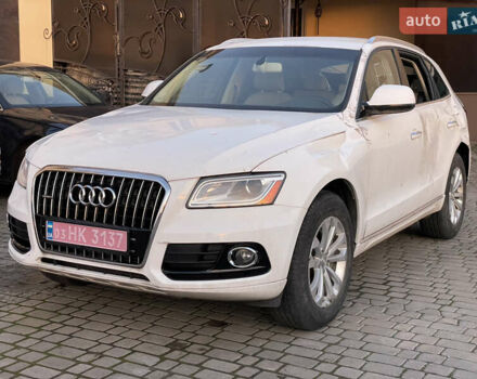 Білий Ауді Ку 5, об'ємом двигуна 2 л та пробігом 203 тис. км за 9950 $, фото 2 на Automoto.ua