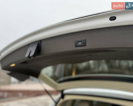 Белый Ауди Ку 5, объемом двигателя 1.98 л и пробегом 229 тыс. км за 15000 $, фото 46 на Automoto.ua