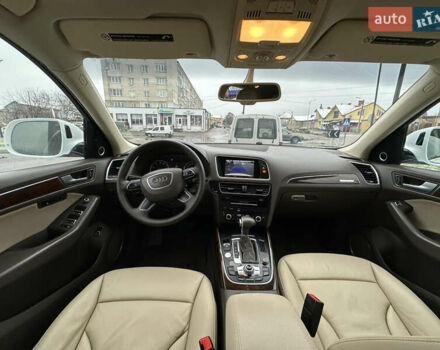 Білий Ауді Ку 5, об'ємом двигуна 2 л та пробігом 200 тис. км за 14990 $, фото 55 на Automoto.ua