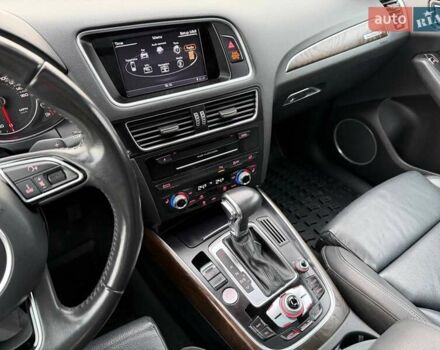 Білий Ауді Ку 5, об'ємом двигуна 1.98 л та пробігом 167 тис. км за 17000 $, фото 58 на Automoto.ua