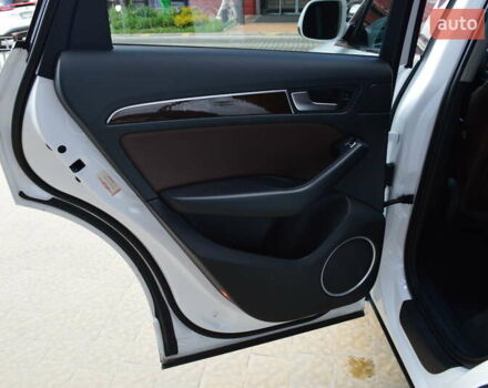 Белый Ауди Ку 5, объемом двигателя 2 л и пробегом 98 тыс. км за 15900 $, фото 26 на Automoto.ua