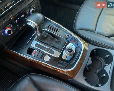 Белый Ауди Ку 5, объемом двигателя 1.98 л и пробегом 107 тыс. км за 15500 $, фото 18 на Automoto.ua