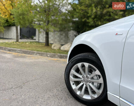 Ауди Ку 5 2015 в Ровно на Automoto.ua Белый Ауди Ку 5, объемом двигателя 2 л и пробегом 167 тыс. км за 14700 $, фото 5 на Automoto.ua