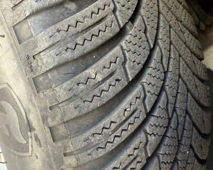 Белый Ауди Ку 5, объемом двигателя 1.98 л и пробегом 155 тыс. км за 14999 $, фото 12 на Automoto.ua